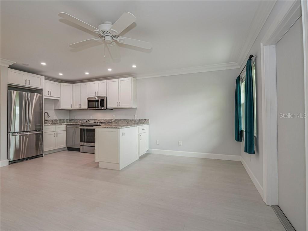 VISTA ROYALE PH IV BLDGS 83-111 - Residential