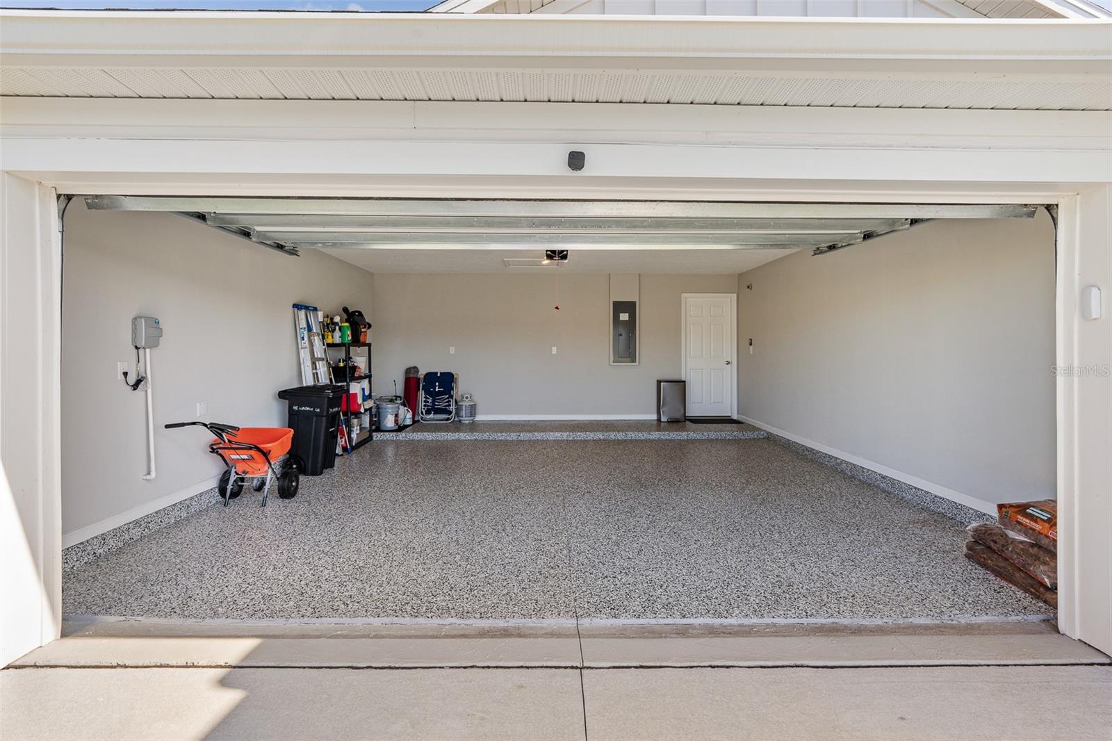 WHITEVIEW VILLAGE PH 1 - Residential