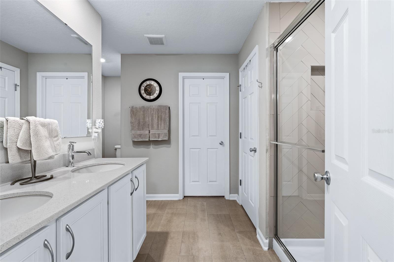 WHITEVIEW VILLAGE PH 1 - Residential