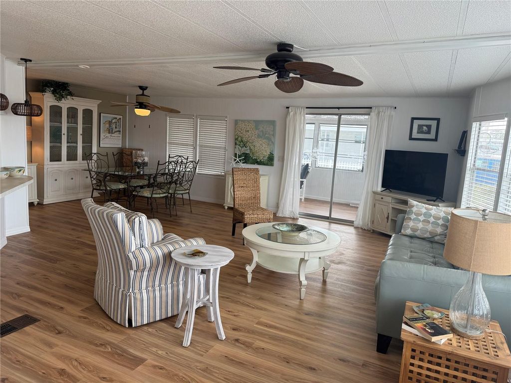 Photo of 521 Lotus Blossom Drive, Venice, FL 34293 (MLS # N6143526)