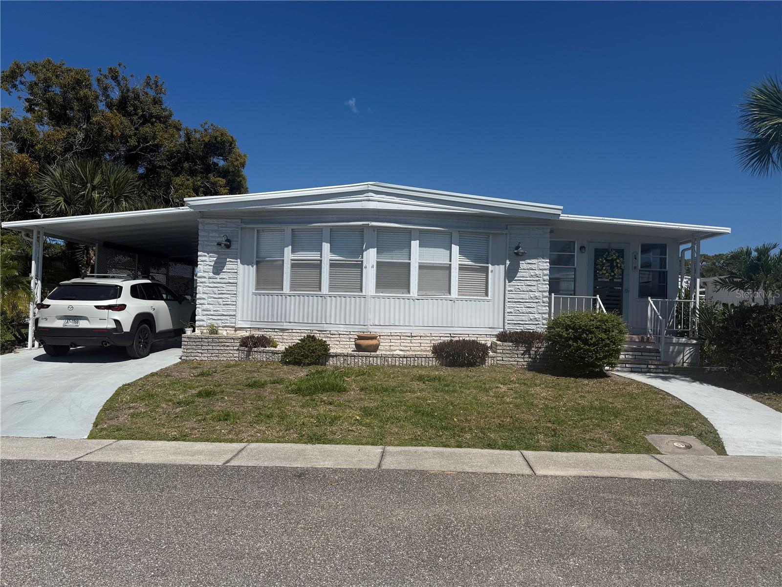 JAPANESE GARDENS MHP - Residential