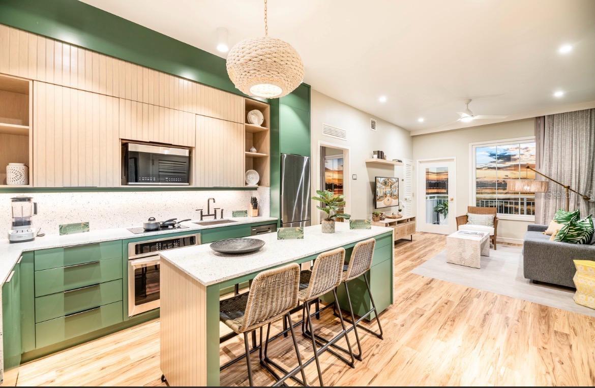 SUNSET WALK HOTEL CONDO PH 1 - Residential