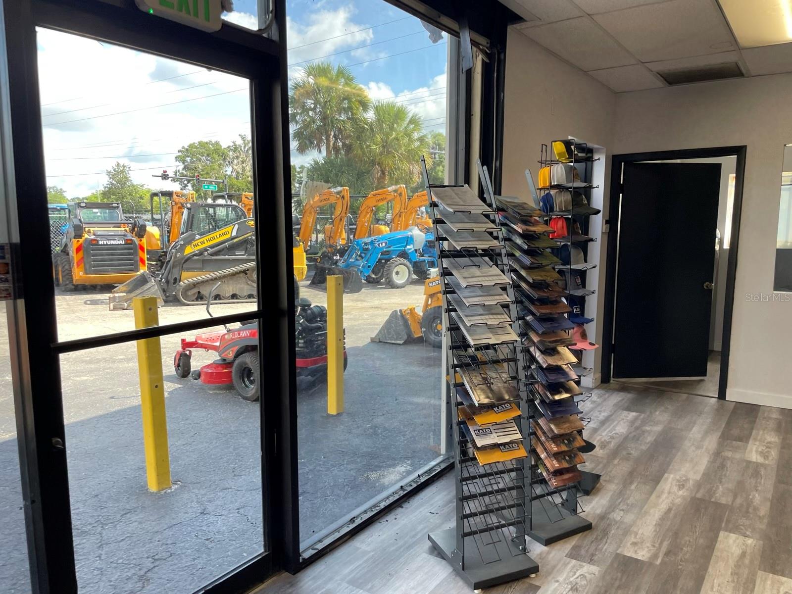 SCHEIB - Commercial Lease