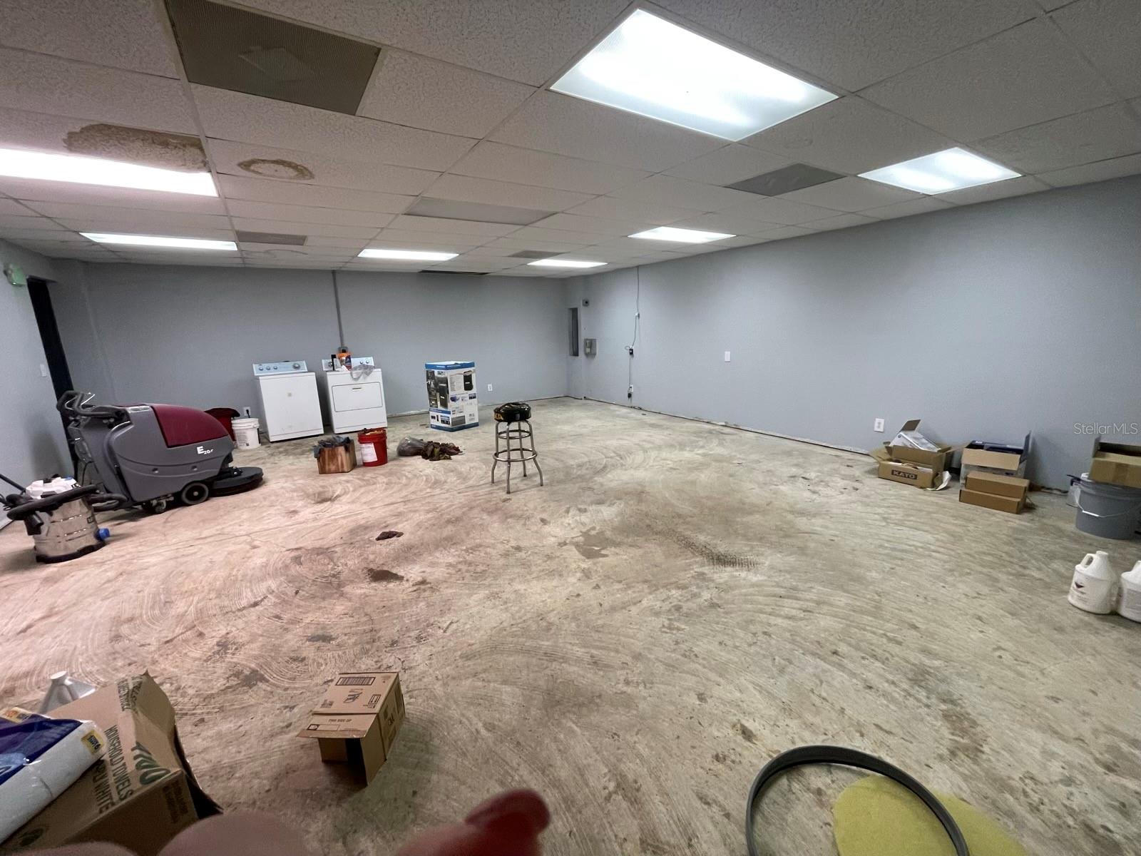 SCHEIB - Commercial Lease