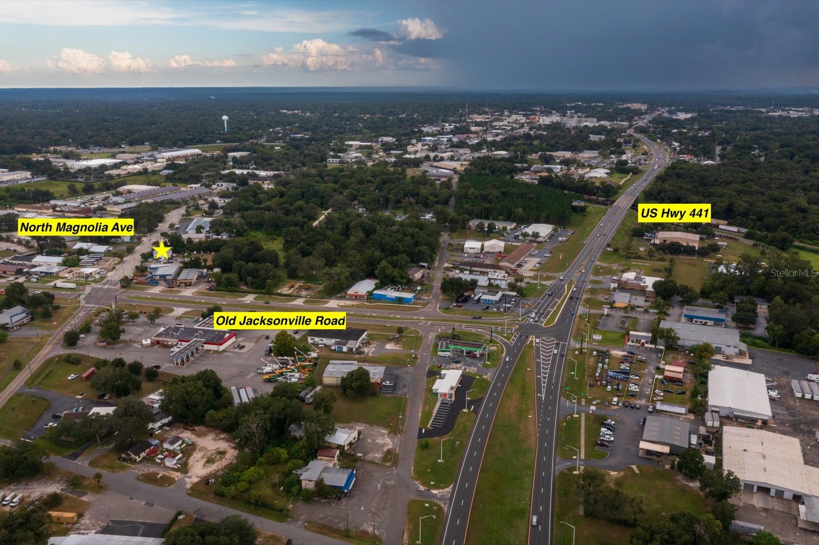 SCHEIB - Commercial Lease