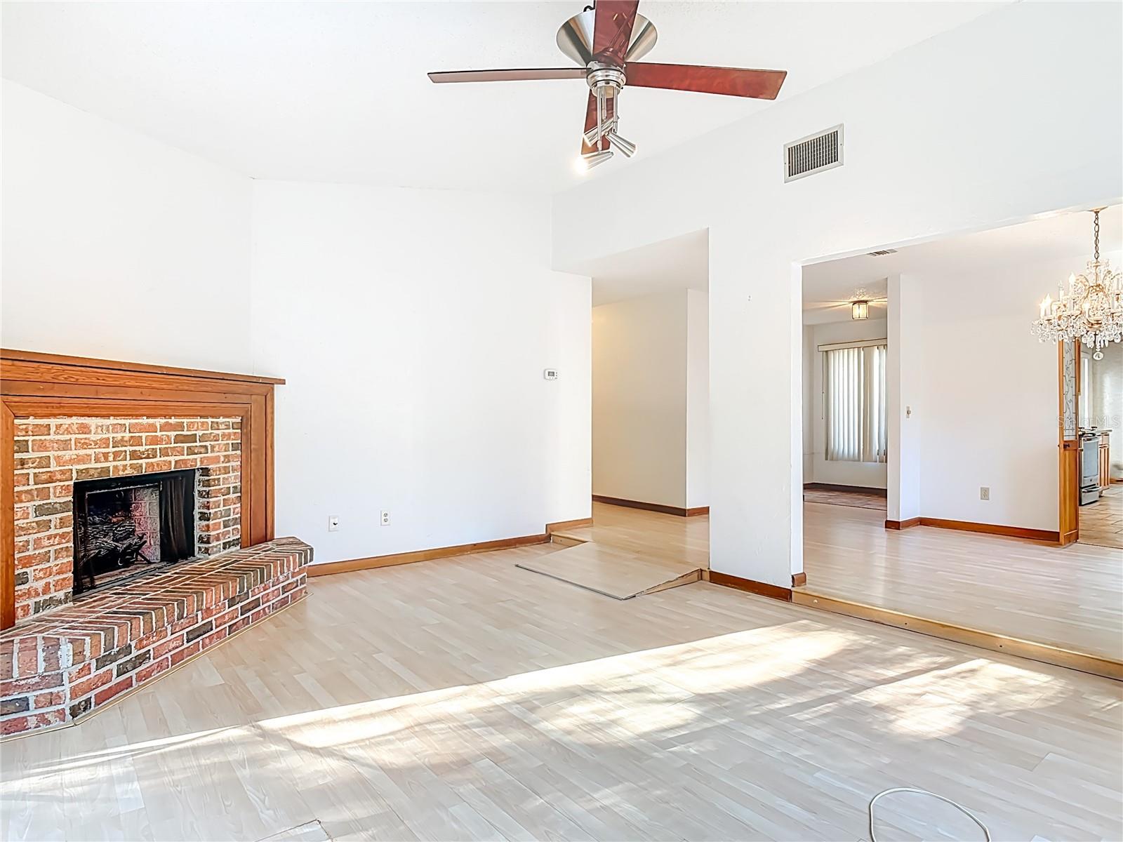 TRAILS WEST UNIT 05 - Residential