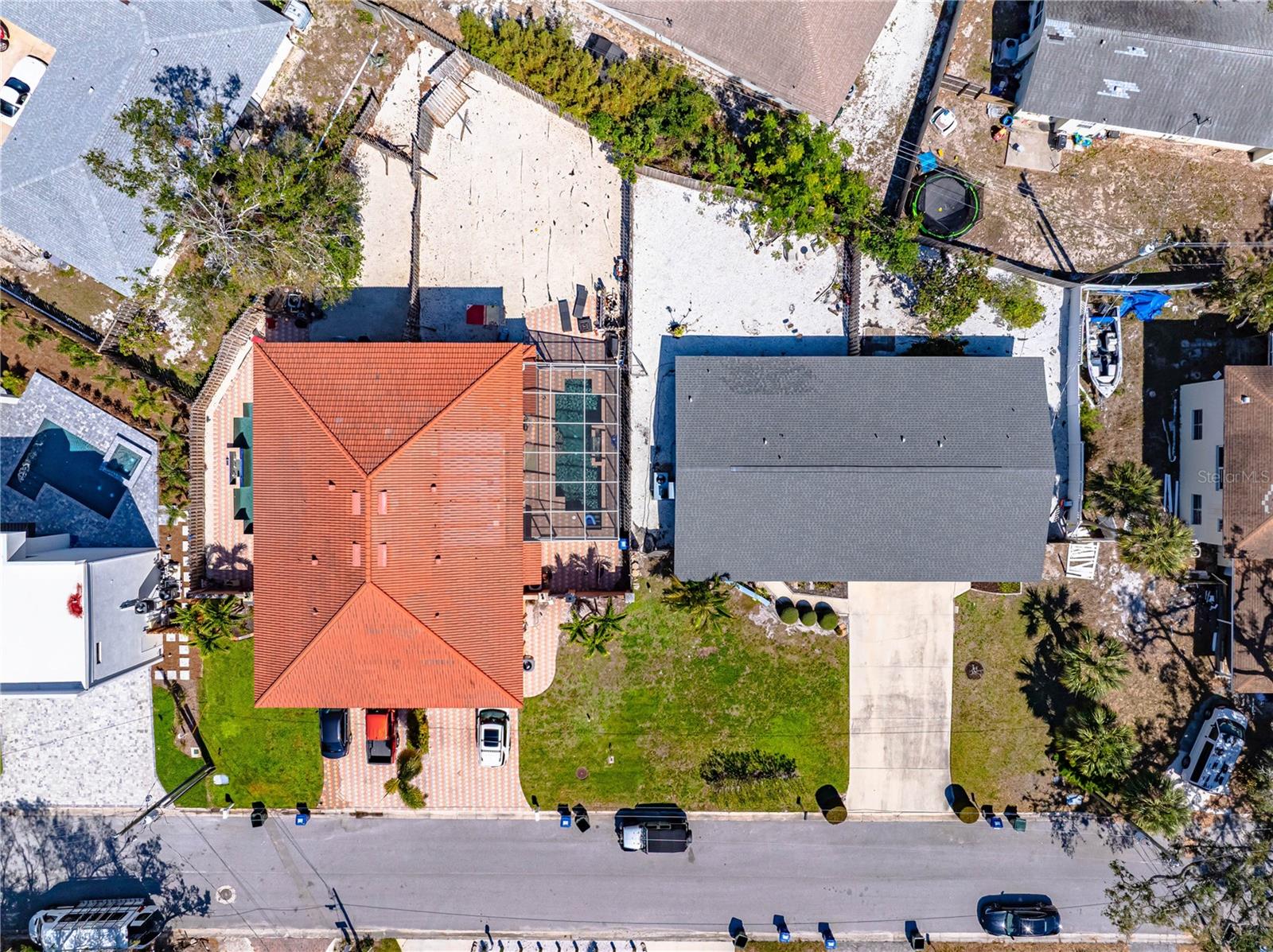 MONTICELLO - Residential Income