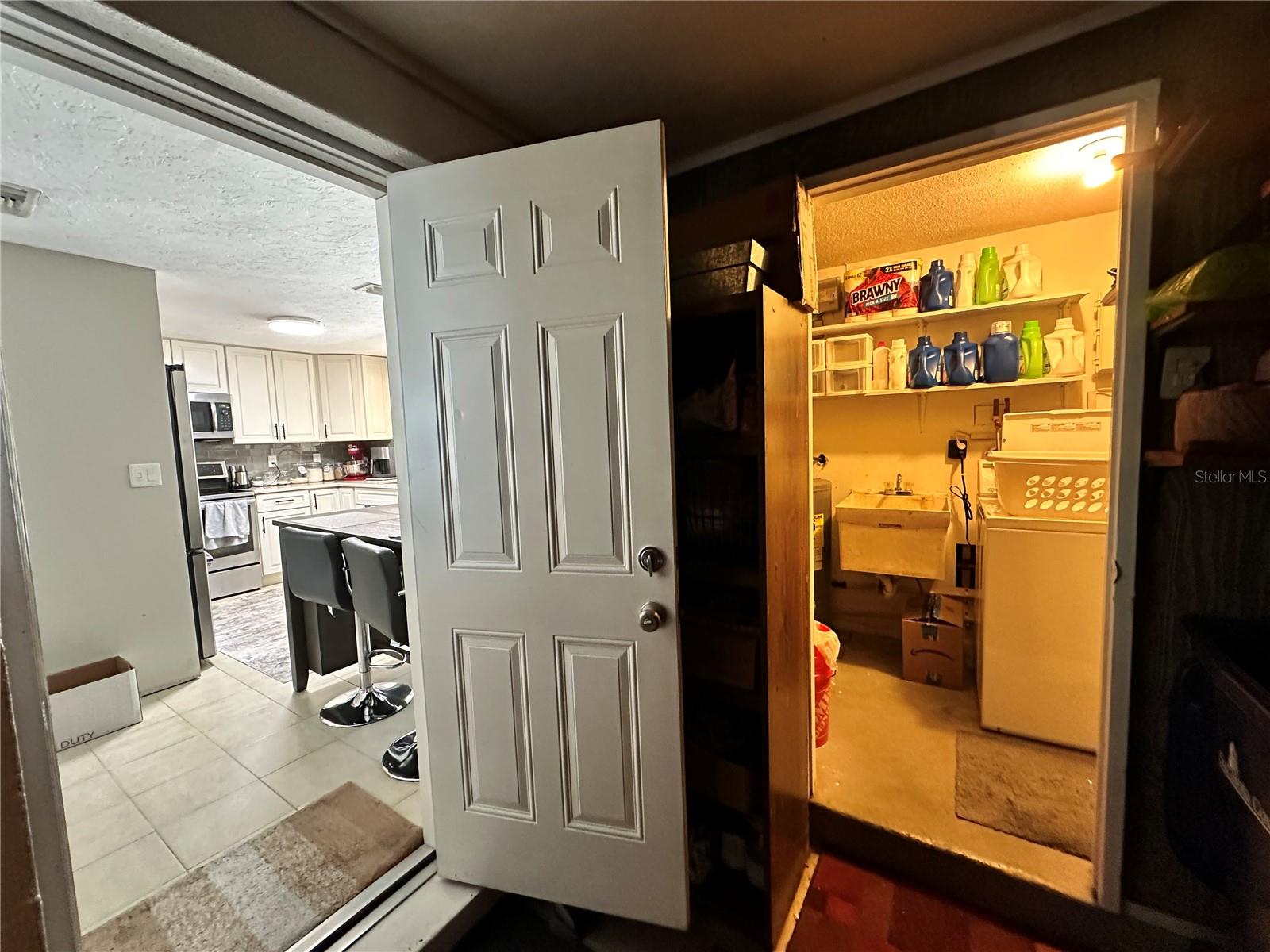 MONTICELLO - Residential Income