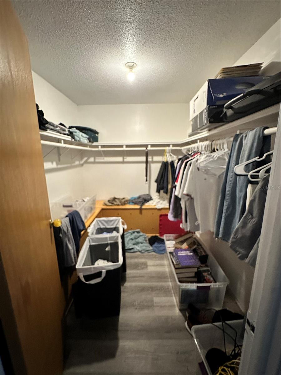 MONTICELLO - Residential Income