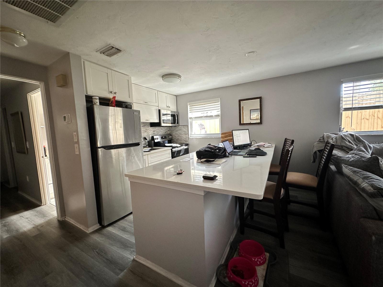 MONTICELLO - Residential Income