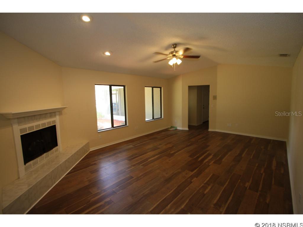 Florida Shores 01 - Residential