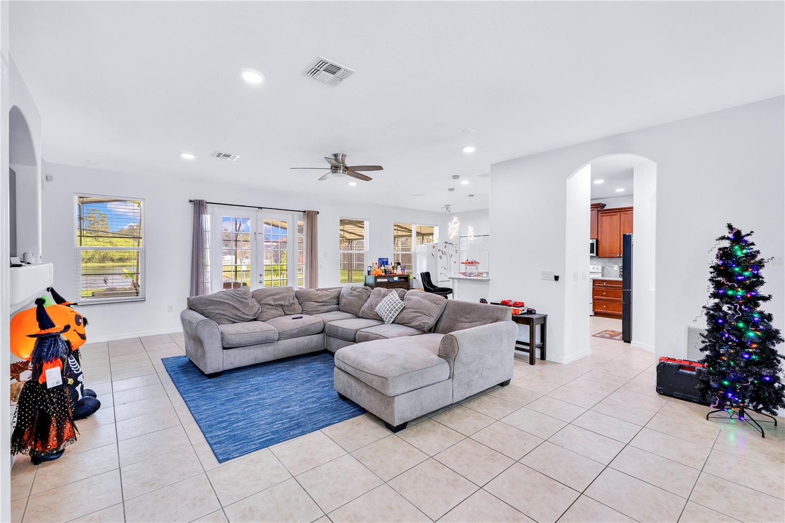 Casas a venda 1 - Jen Dantas 3480 PAWLEYS LOOP N