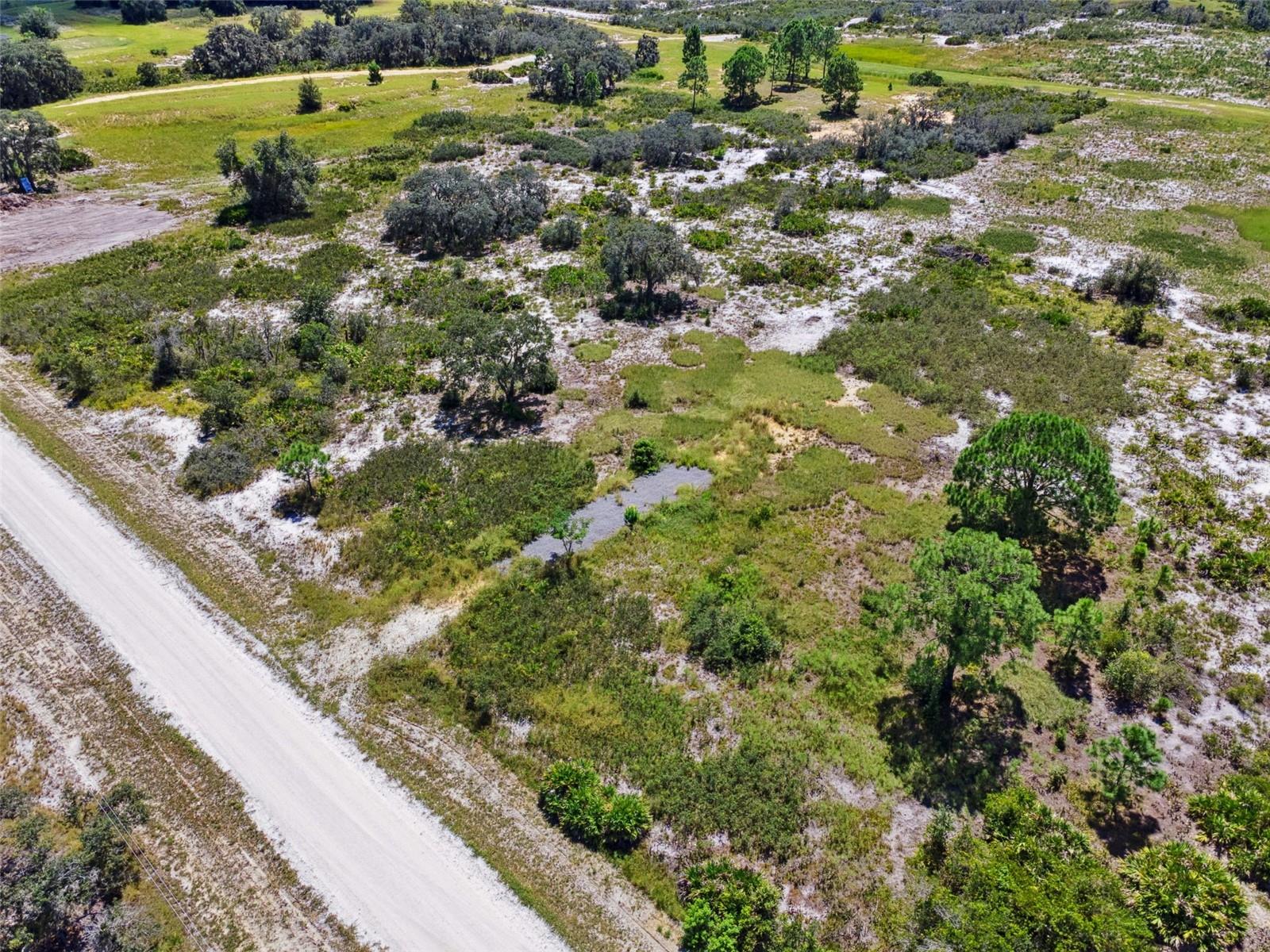 AVON PARK ESTATE - Land