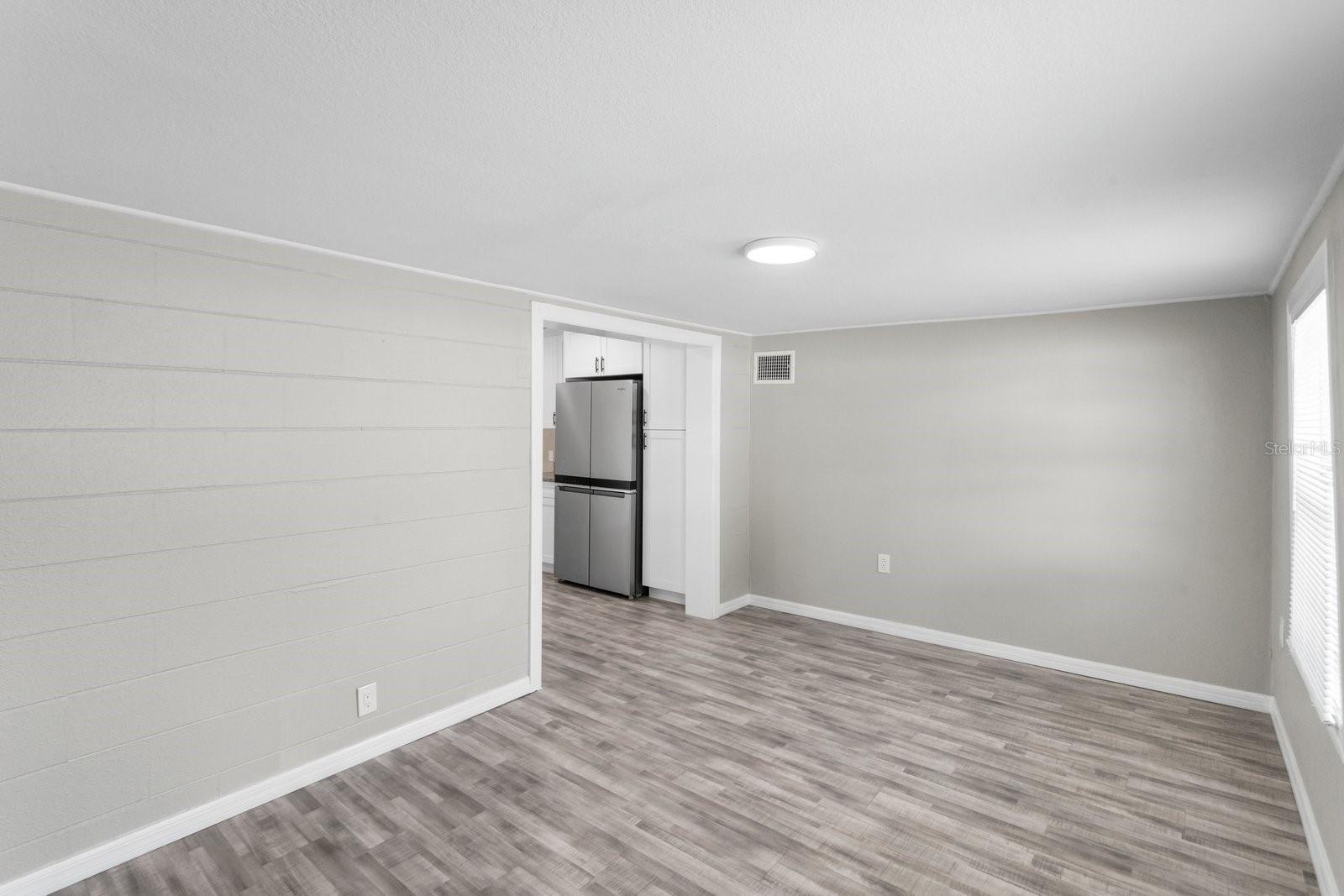 GOLDEN ESTATES - Residential Lease