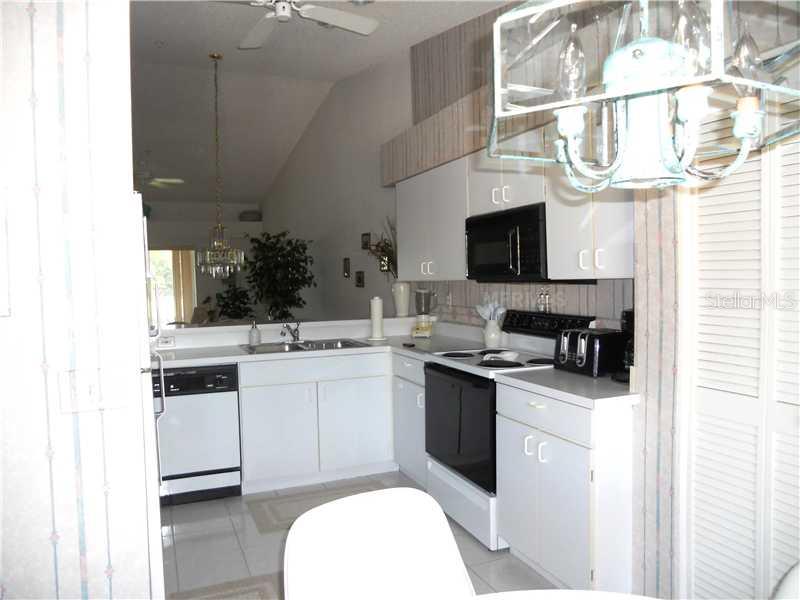 STONEYBROOK VERANDAS 1 - Residential Lease