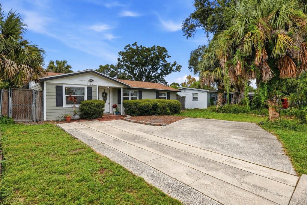 Photo of 11632 Easy Street, Largo, FL 33773 (MLS # TB8555926)