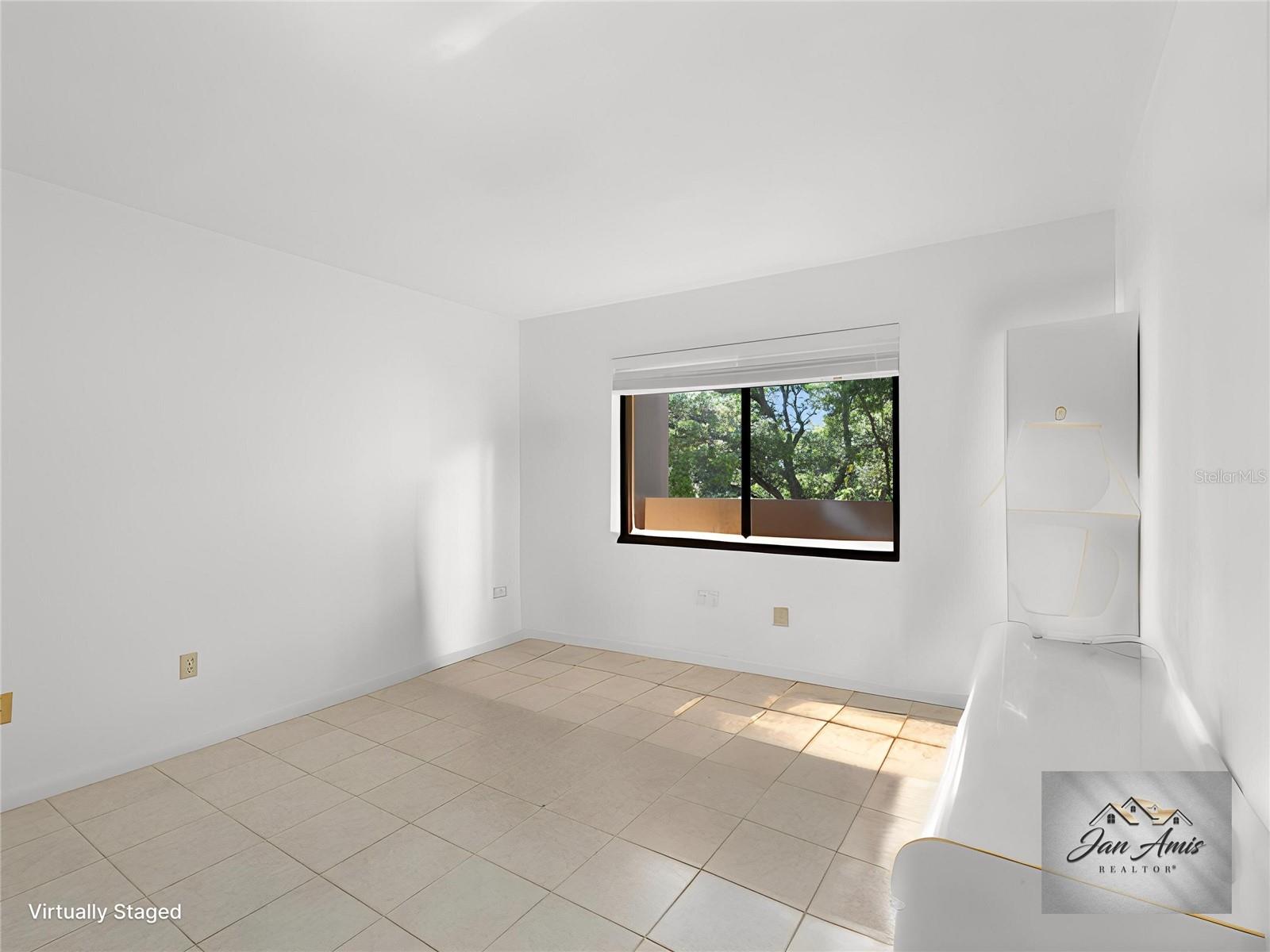 IMPERIAL PINES CONDO - Residential