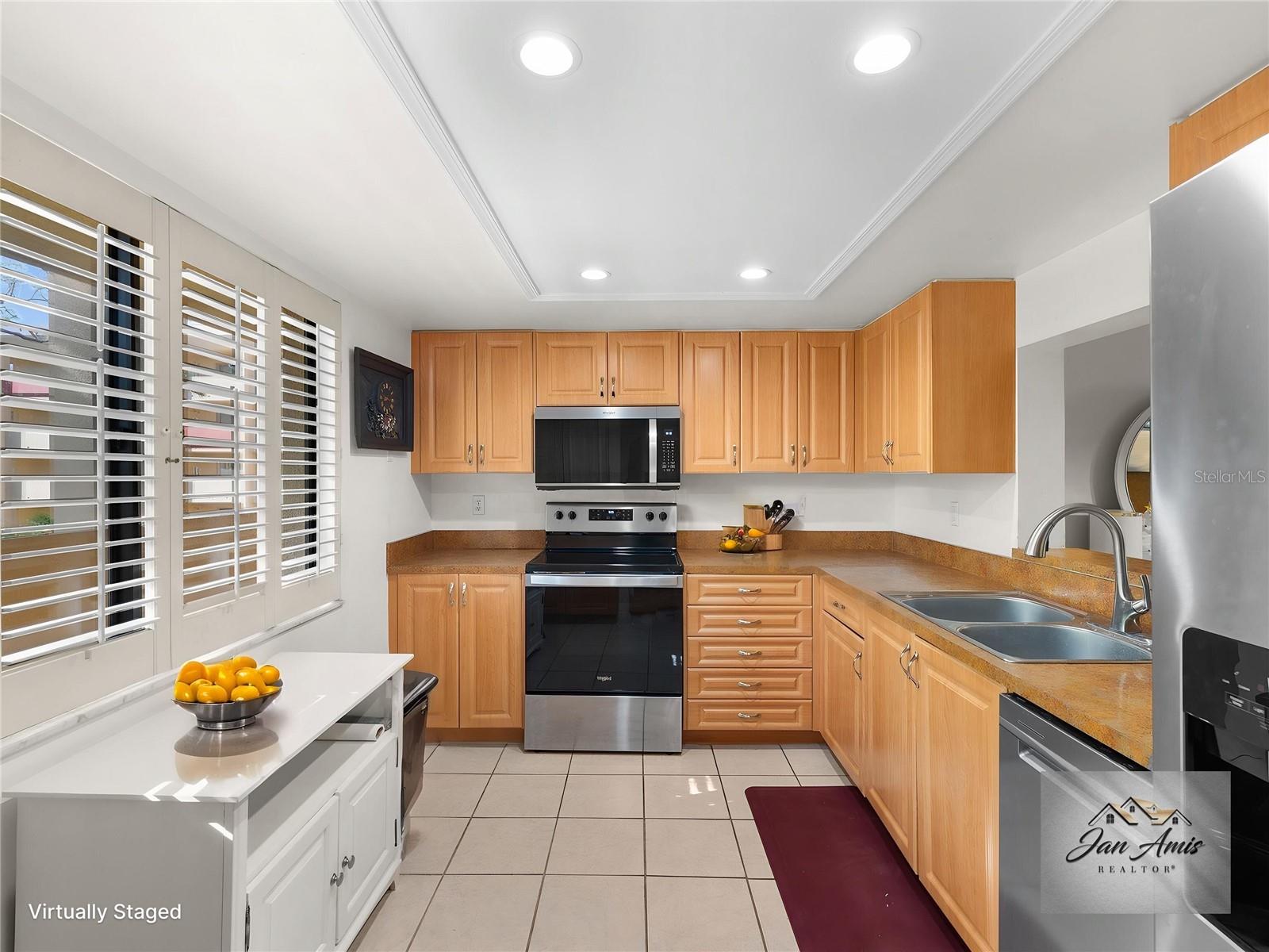 IMPERIAL PINES CONDO - Residential