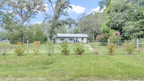 A home in DUNNELLON