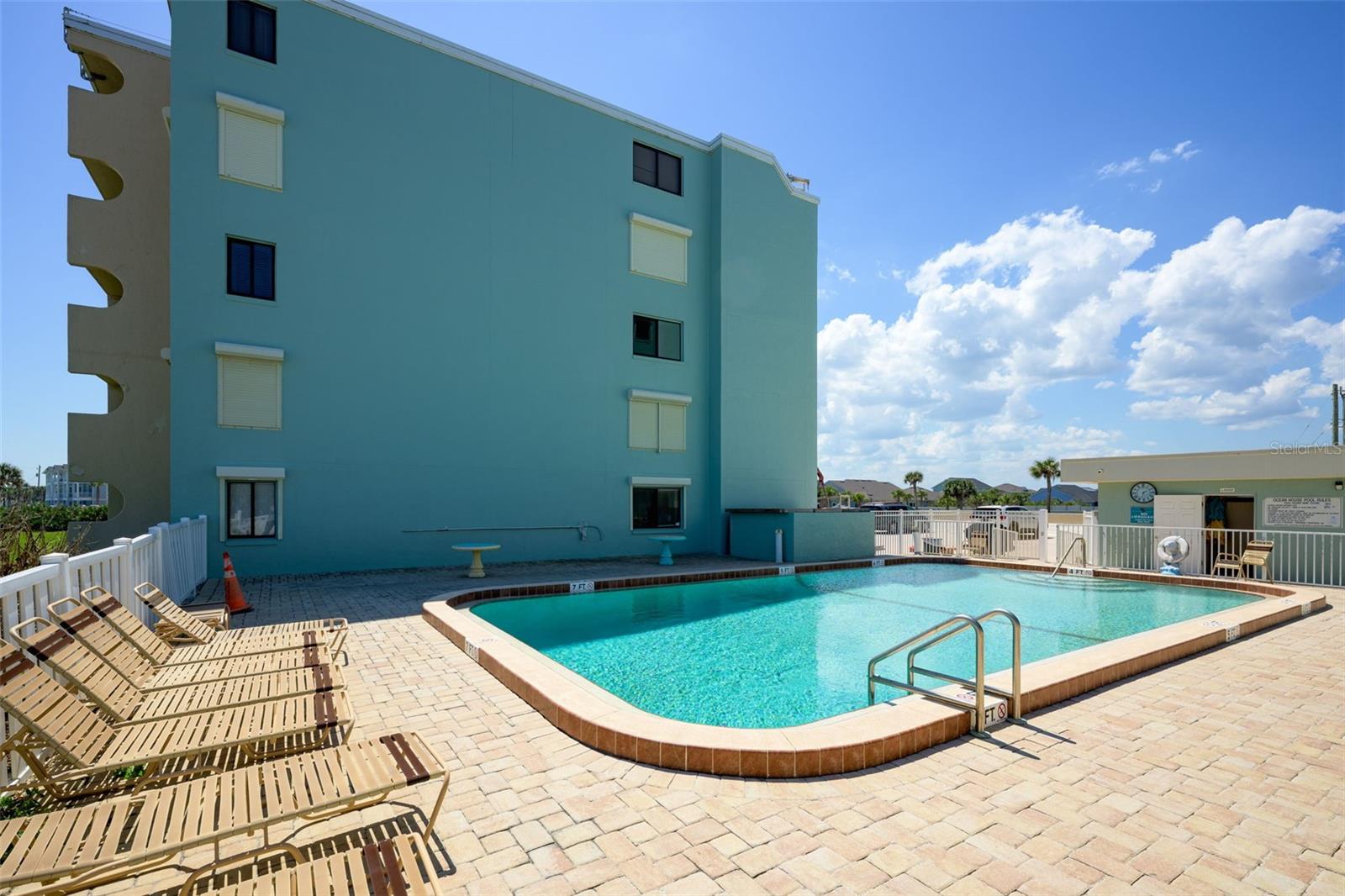 OCEAN HOUSE CONDO - Residential