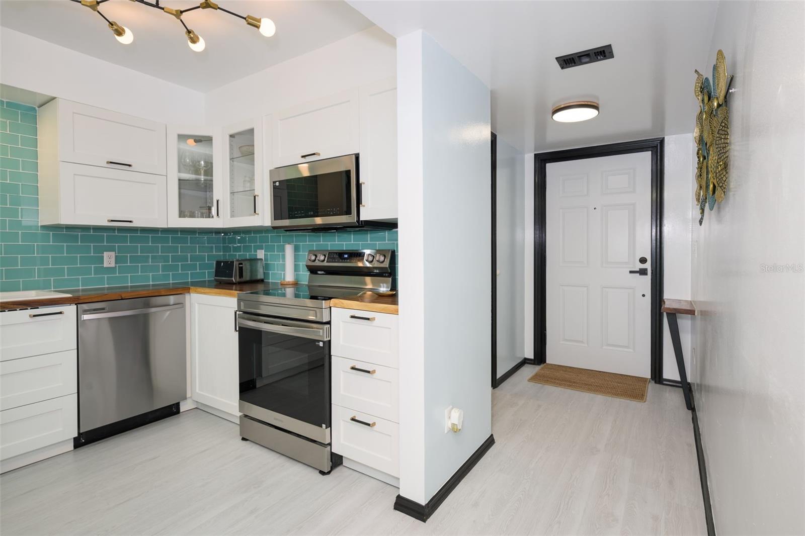 OCEAN HOUSE CONDO - Residential