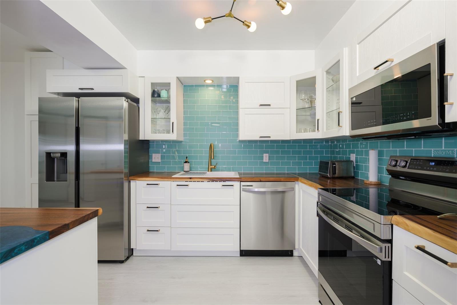 OCEAN HOUSE CONDO - Residential