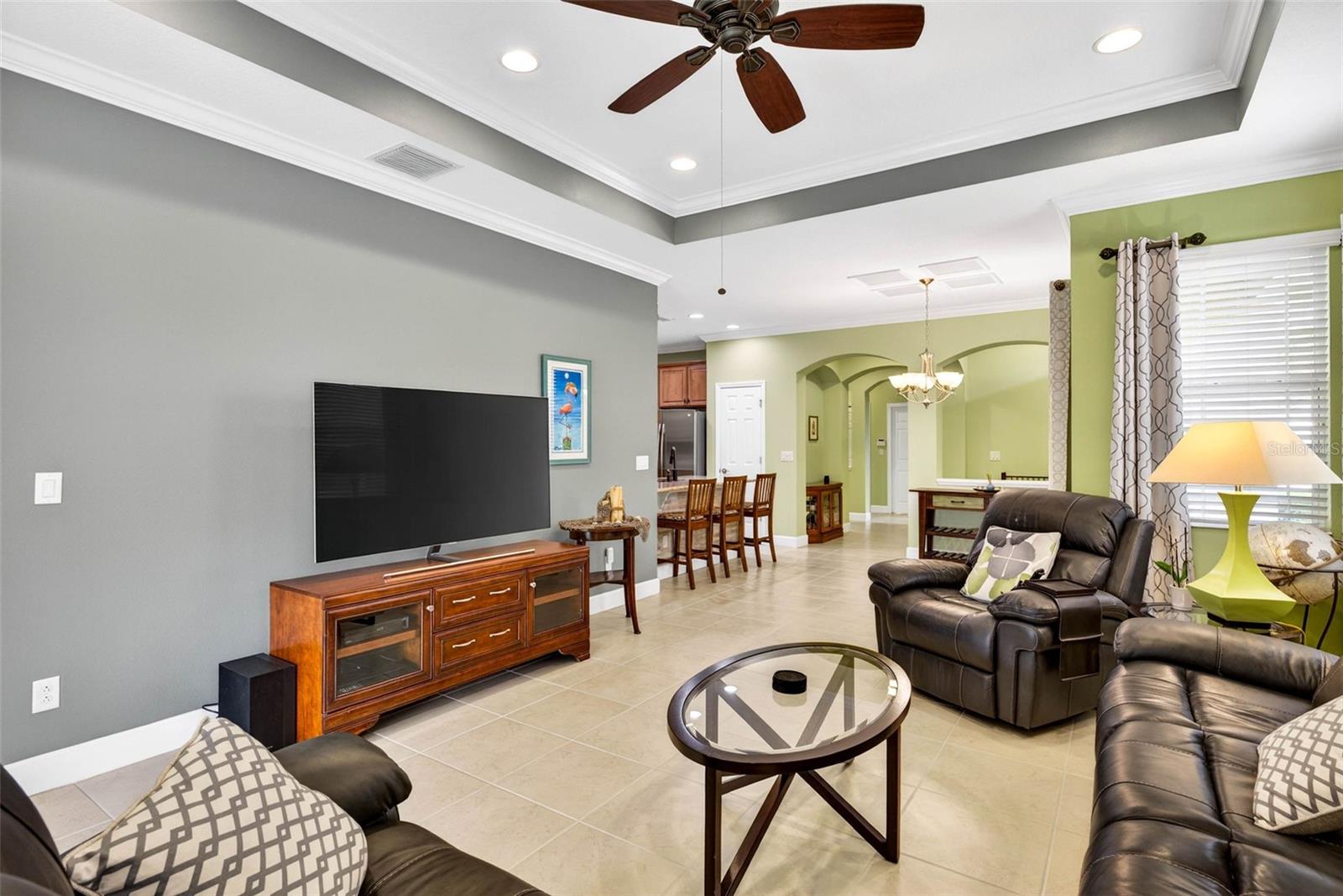 OAKLEY GREEN CONDO - Residential