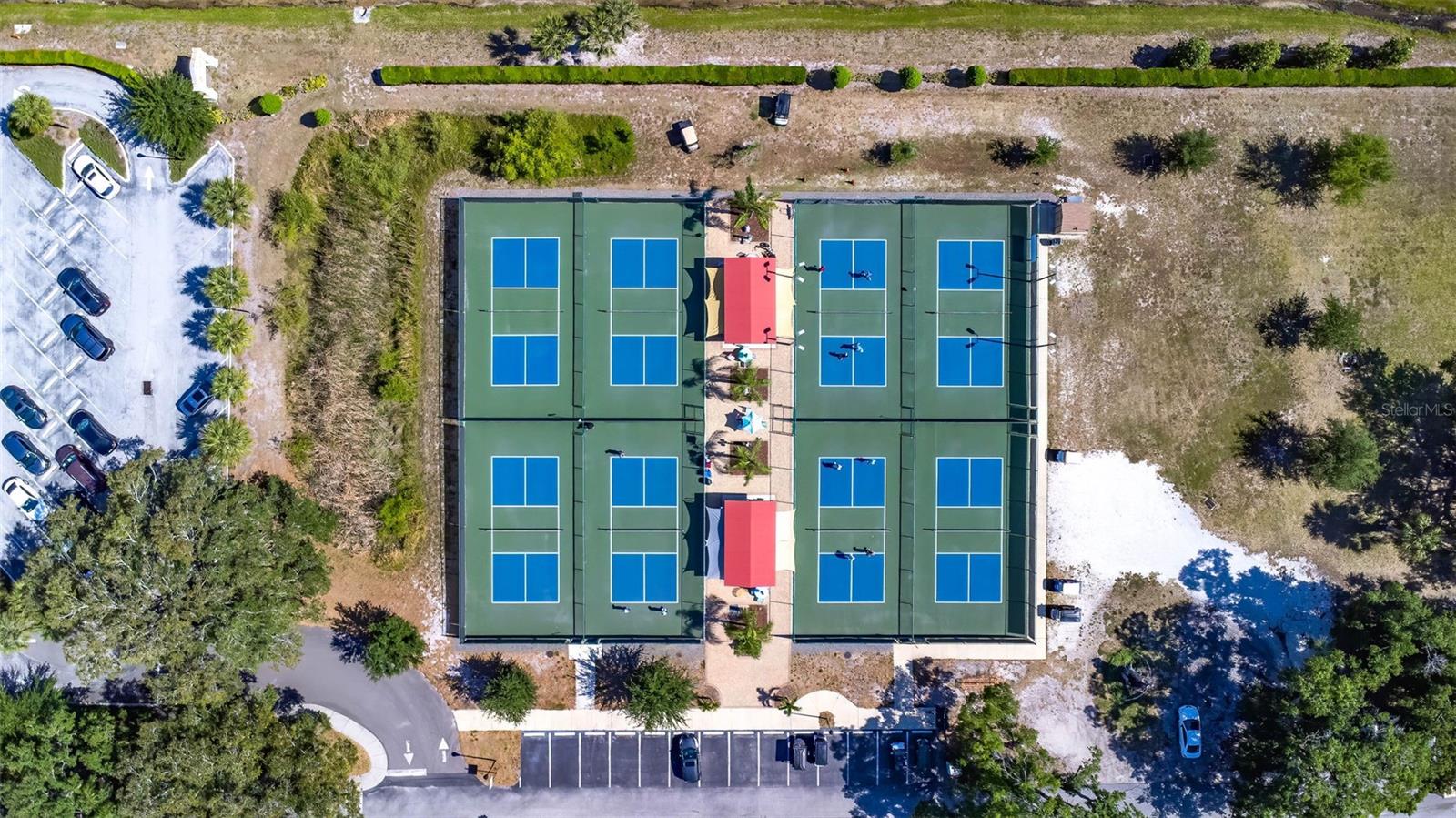 OAKLEY GREEN CONDO - Residential