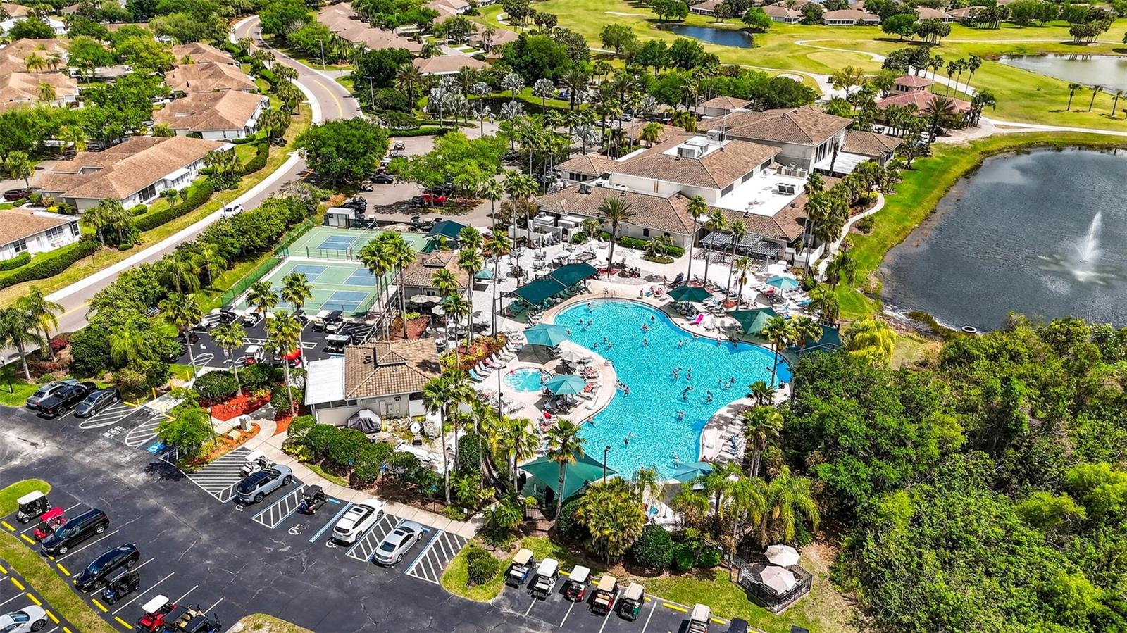 OAKLEY GREEN CONDO - Residential