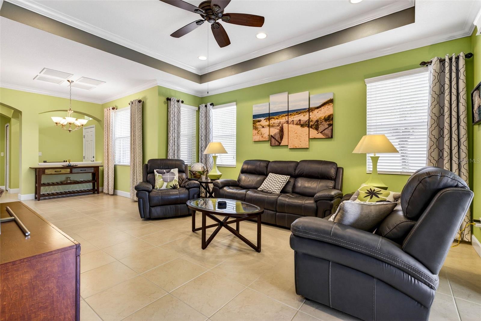 OAKLEY GREEN CONDO - Residential