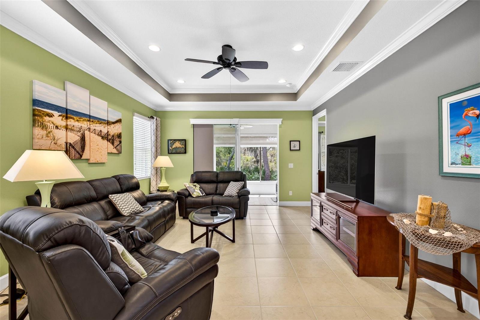 OAKLEY GREEN CONDO - Residential