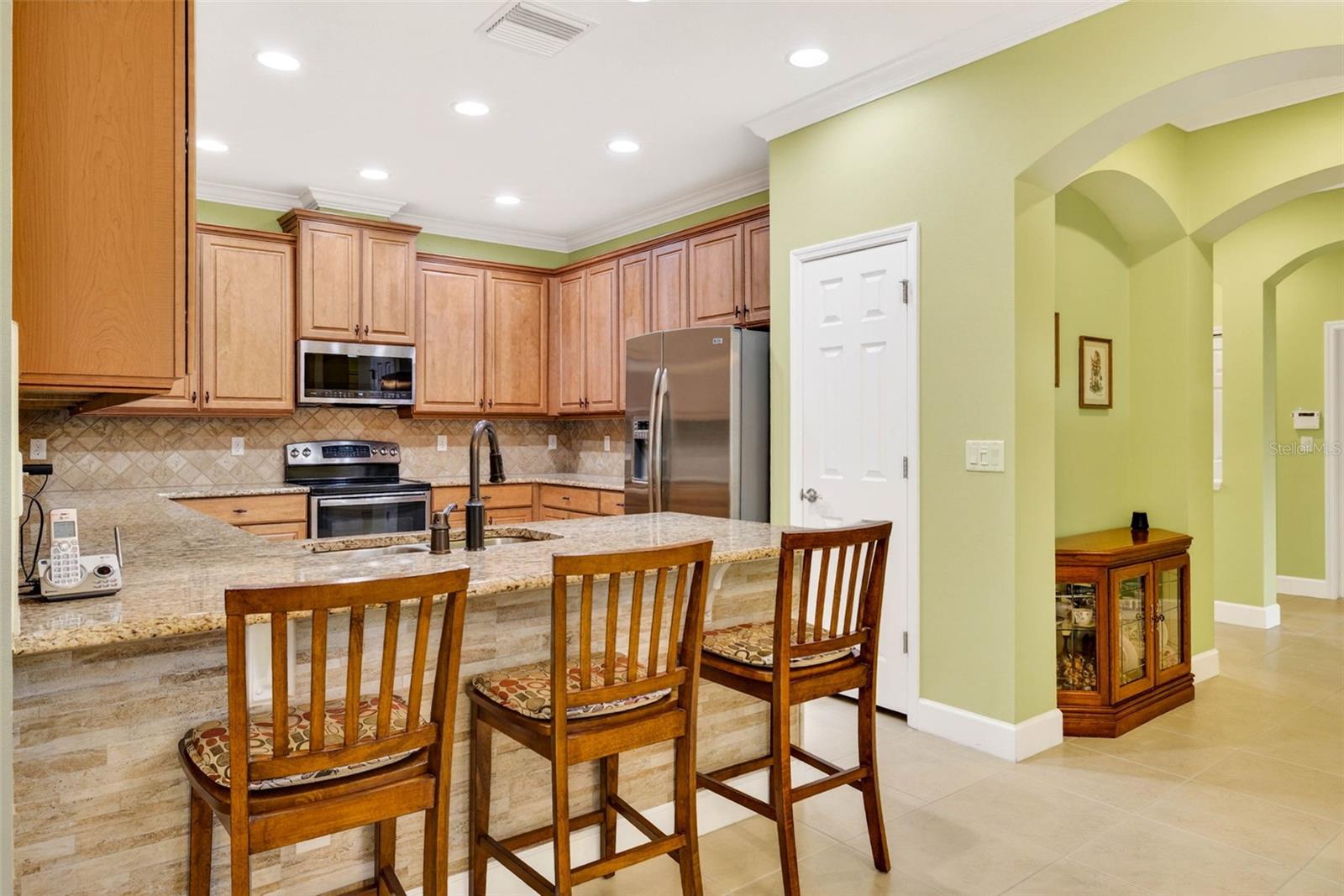 OAKLEY GREEN CONDO - Residential