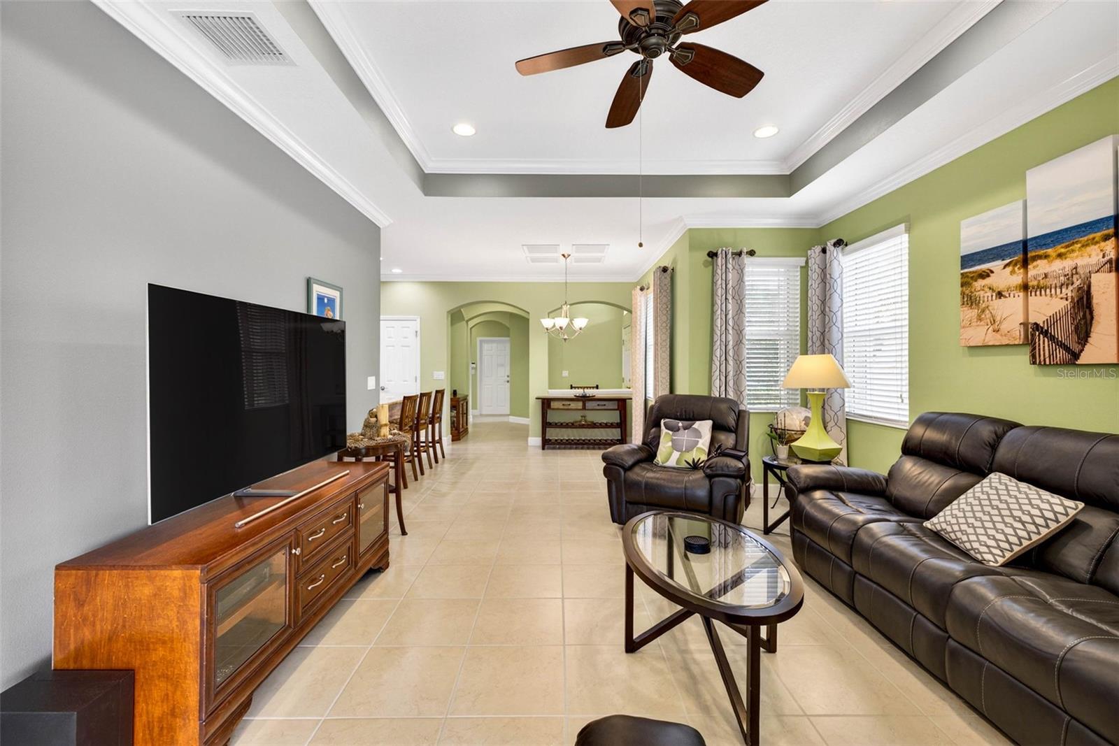 OAKLEY GREEN CONDO - Residential