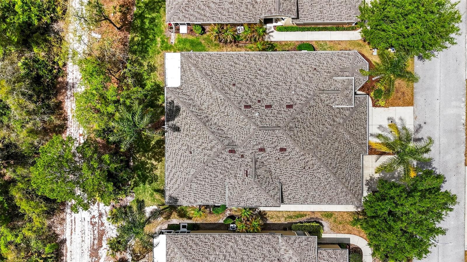 OAKLEY GREEN CONDO - Residential