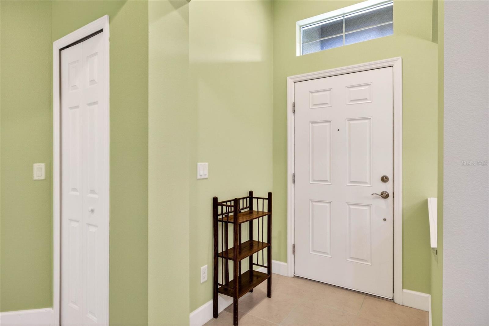 OAKLEY GREEN CONDO - Residential