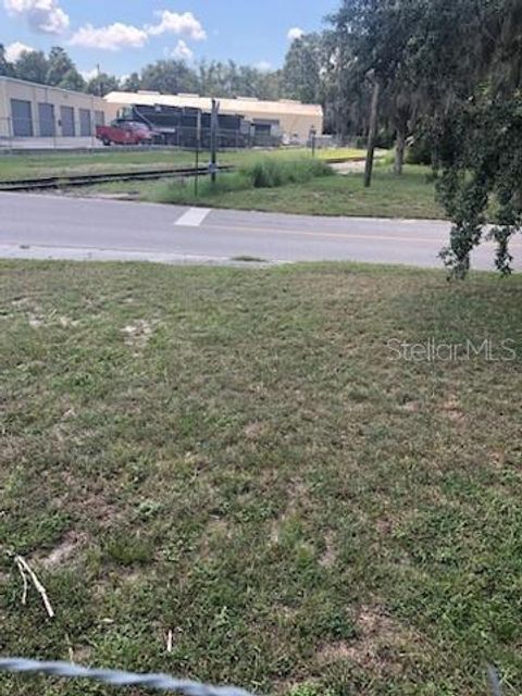 Tiny photo for Eustis, FL 32726 (MLS # G5101409)