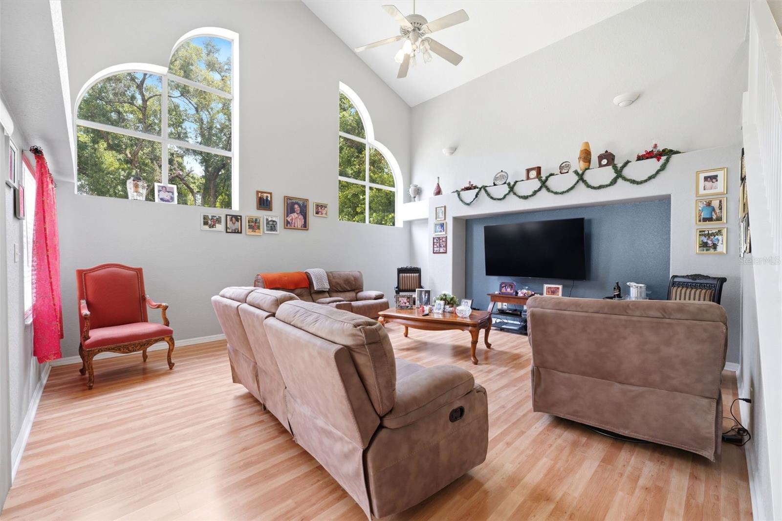 HERITAGE CREST - Residential