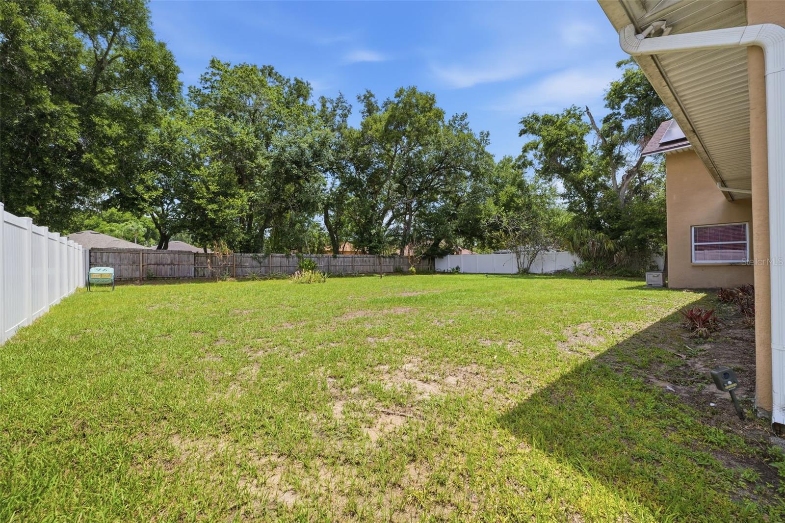 HERITAGE CREST - Residential