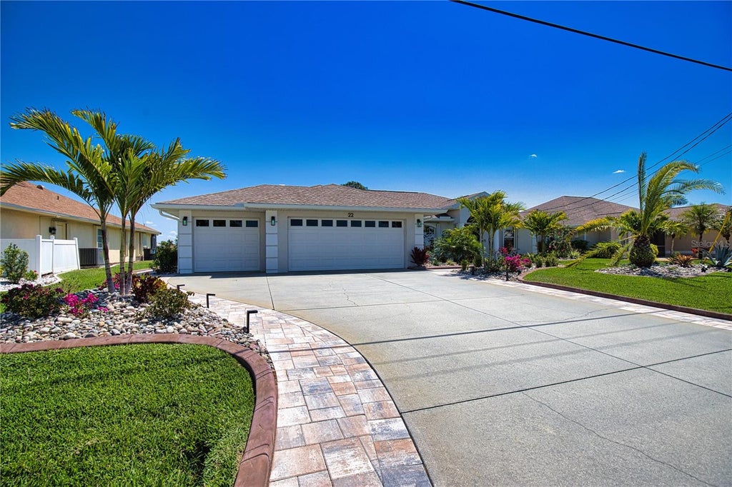Photo of 22 Medalist Court, Rotonda West, FL 33947 (MLS # D6149026)
