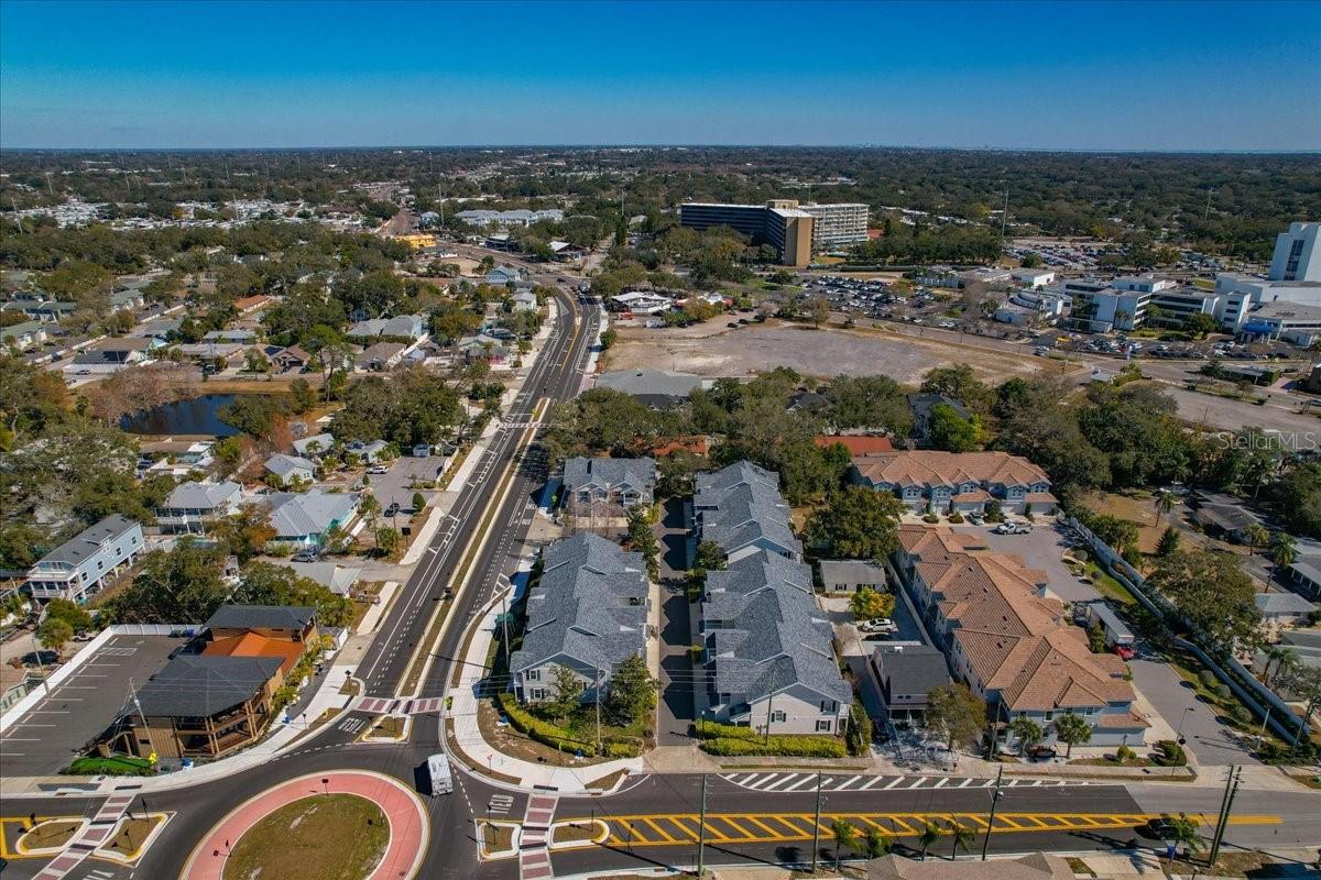 WELLINGTON PLACE TWNHS COMMUNITY - Residential