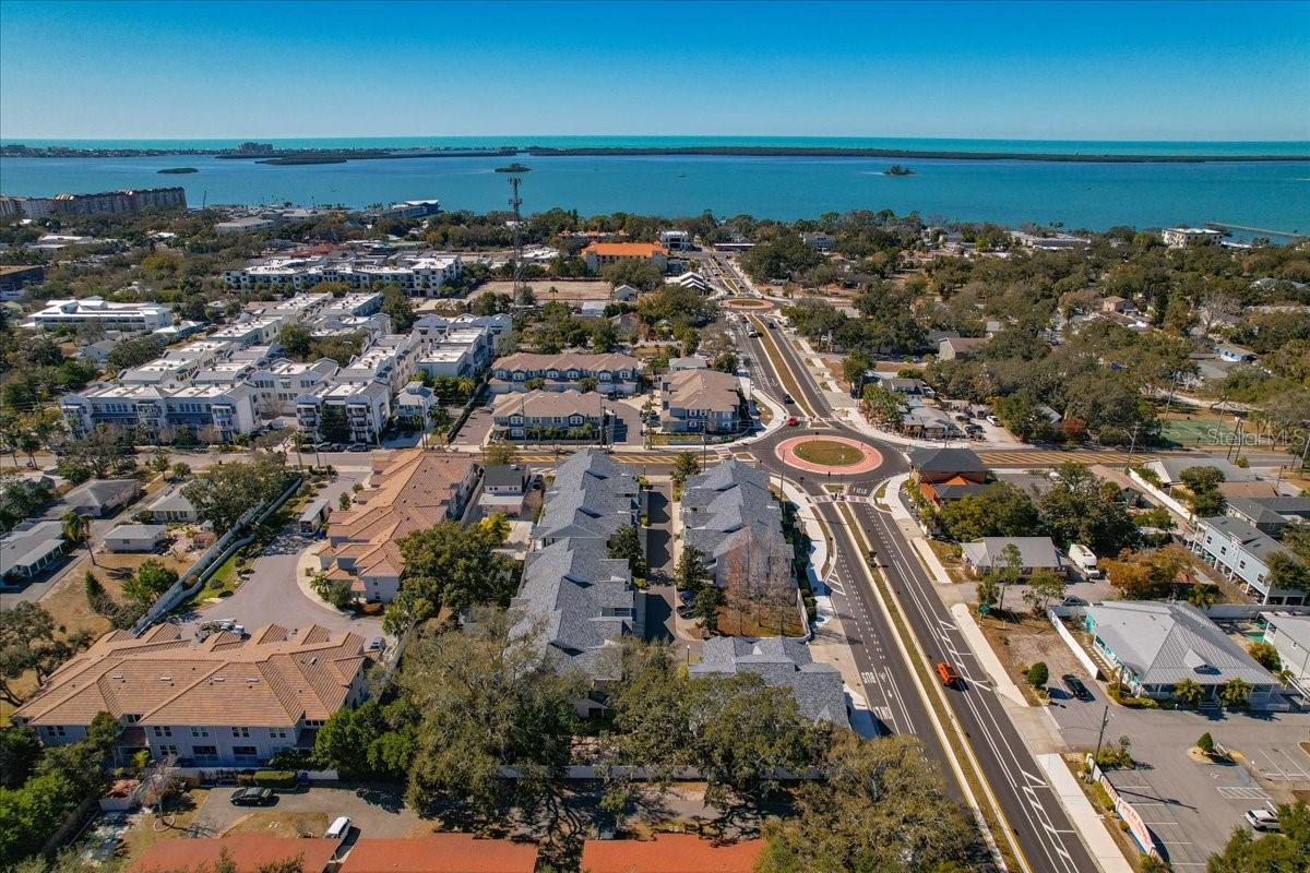 WELLINGTON PLACE TWNHS COMMUNITY - Residential