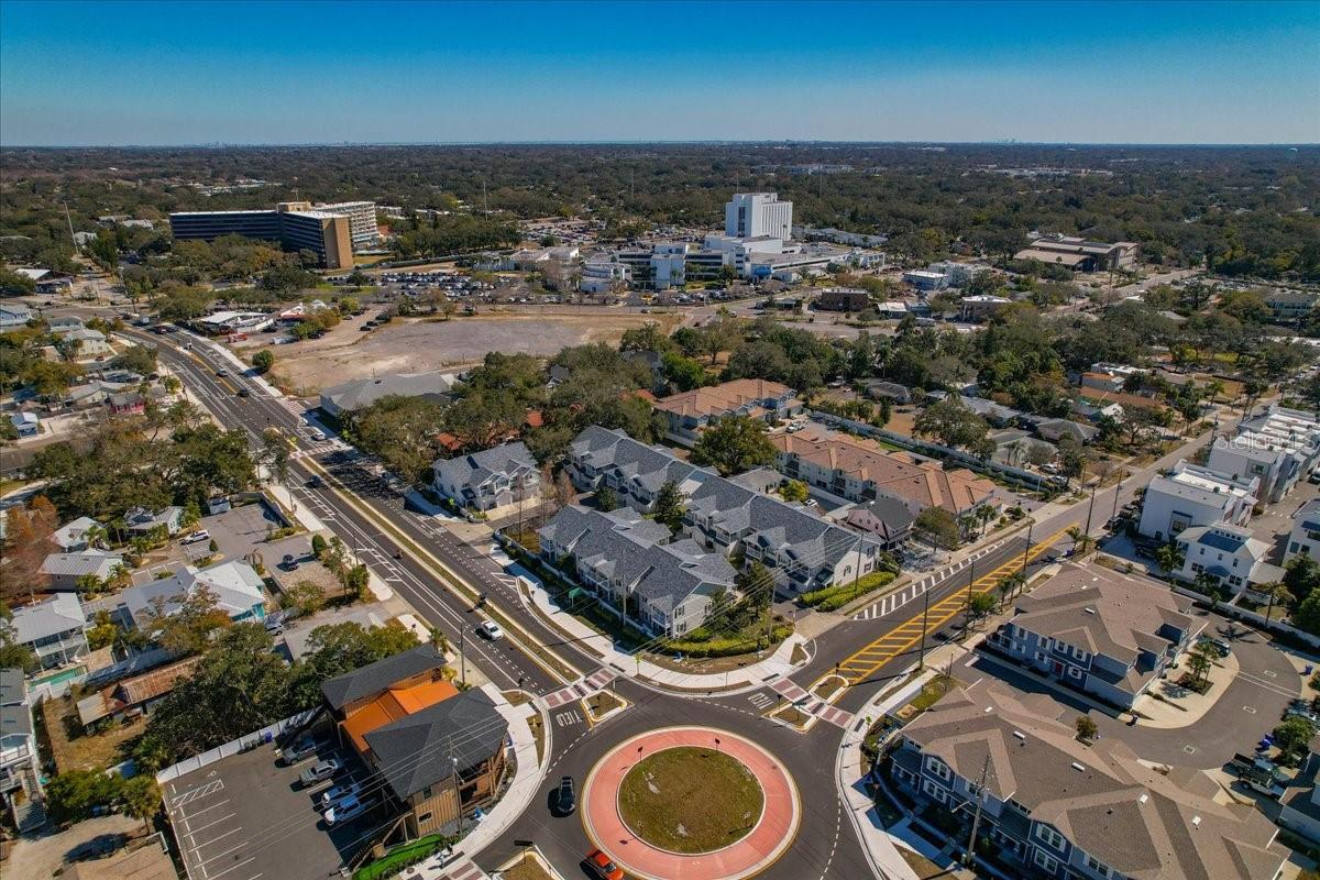 WELLINGTON PLACE TWNHS COMMUNITY - Residential