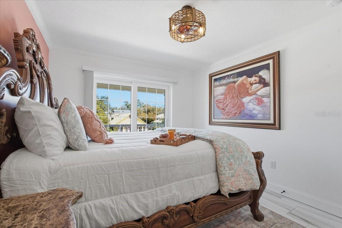 WELLINGTON PLACE TWNHS COMMUNITY - Residential