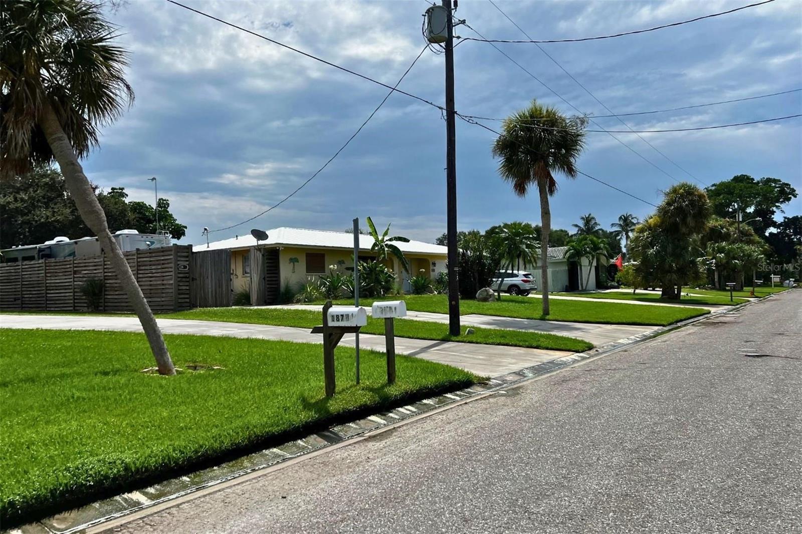 1860 SOUTHPOINTE DRIVE