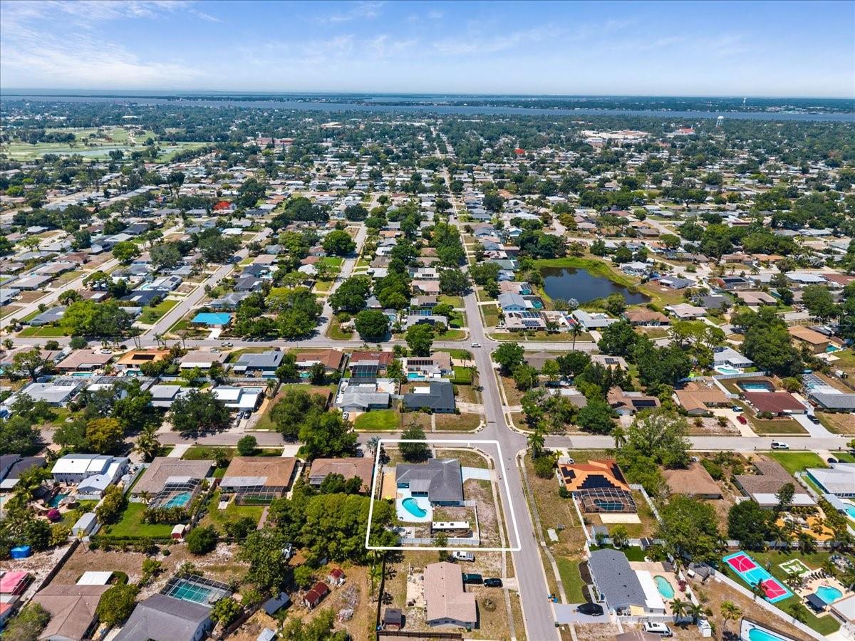 PINE LAKES - Residential