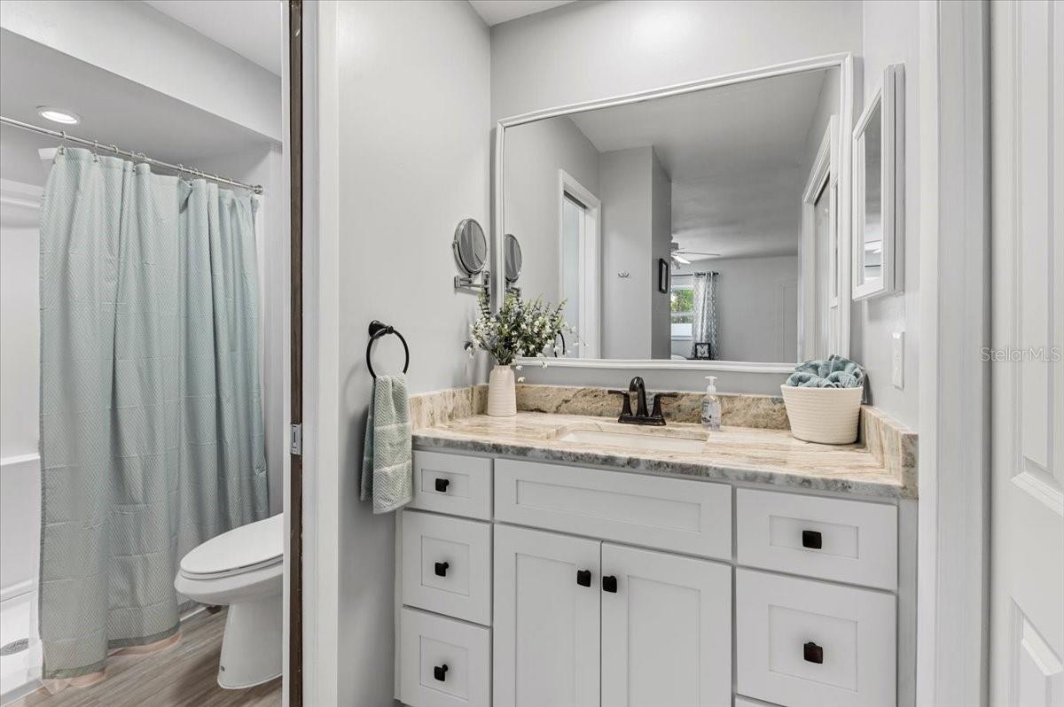 PINE LAKES - Residential