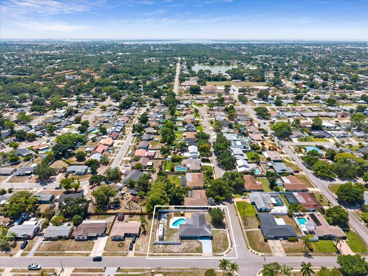 PINE LAKES - Residential