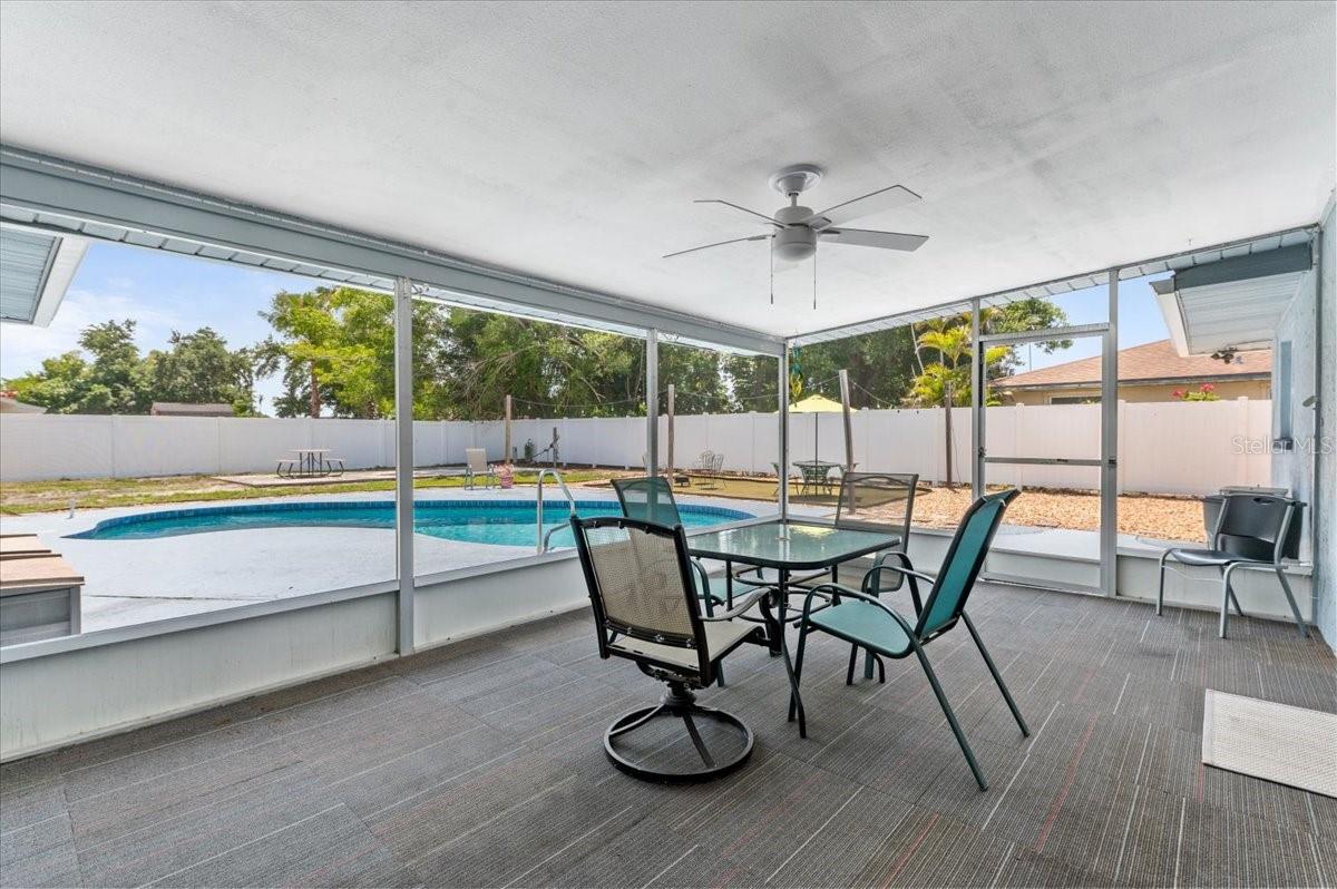 PINE LAKES - Residential
