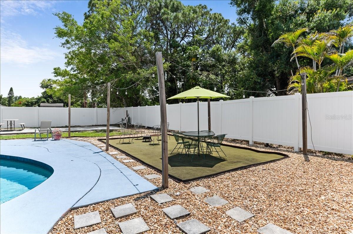 PINE LAKES - Residential