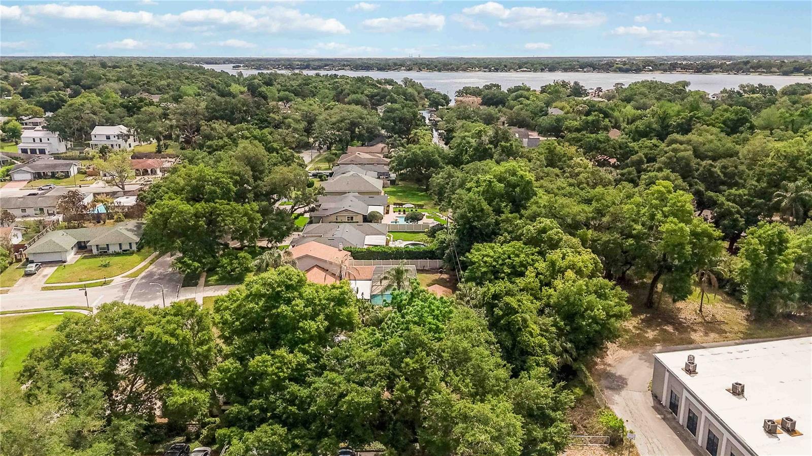 RIVER OAKS - Residential
